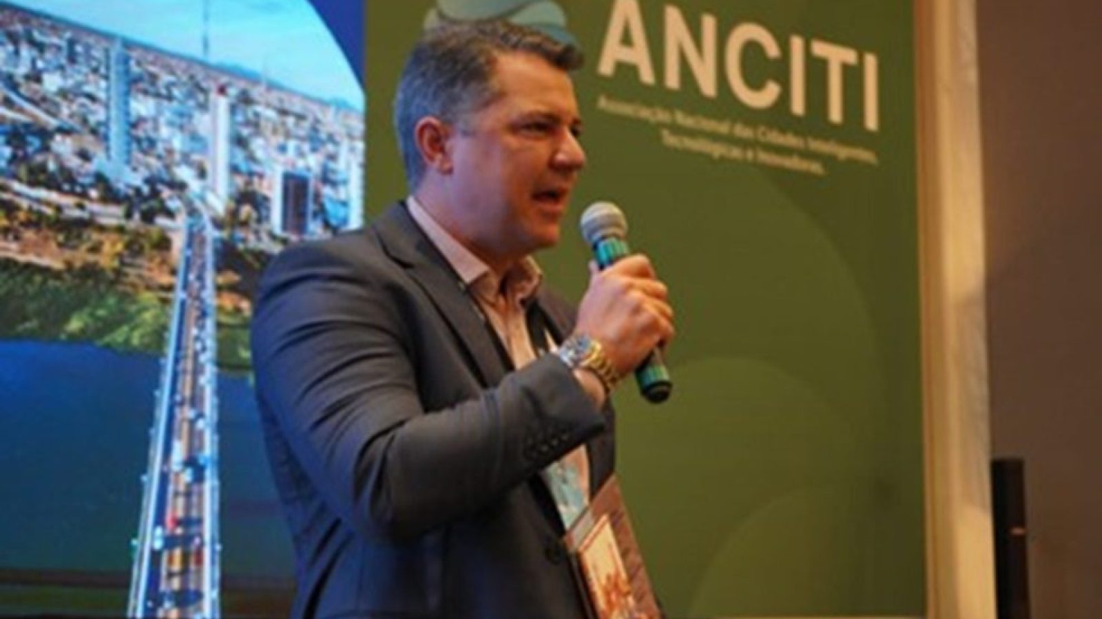 Antônio Leite, sócio da Dome Ventures e da SOGO Tecnologia, e Vice-Presidente Executivo da AlfaGroup