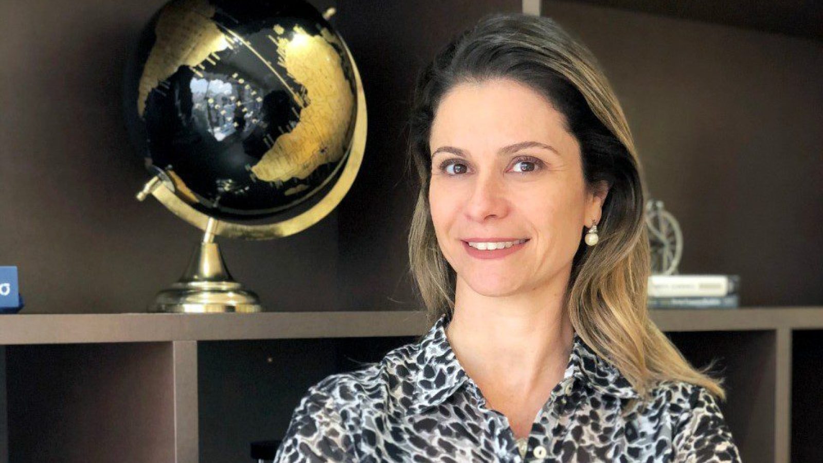 Dra. Flavia Eadi de Castro Dra. Flavia Eadi de Castro