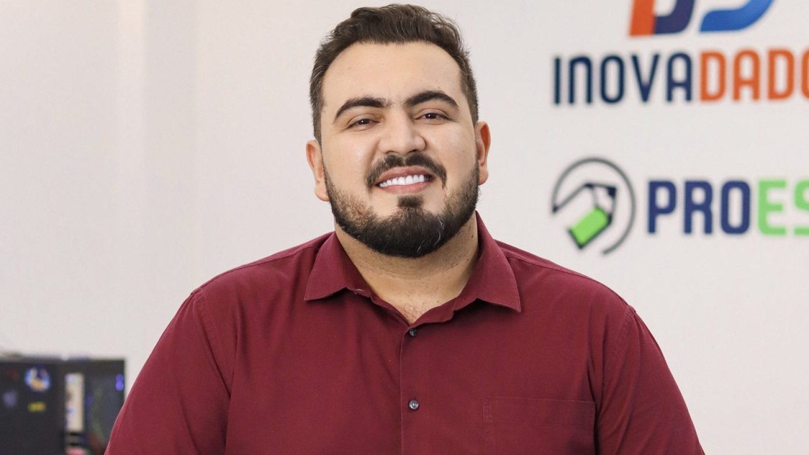 Felipe Ferreira, CEO da Proesc.com Felipe Ferreira, CEO da Proesc.com