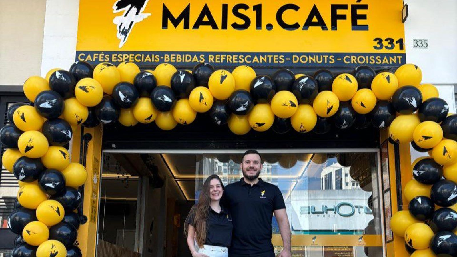 mais 1 café
