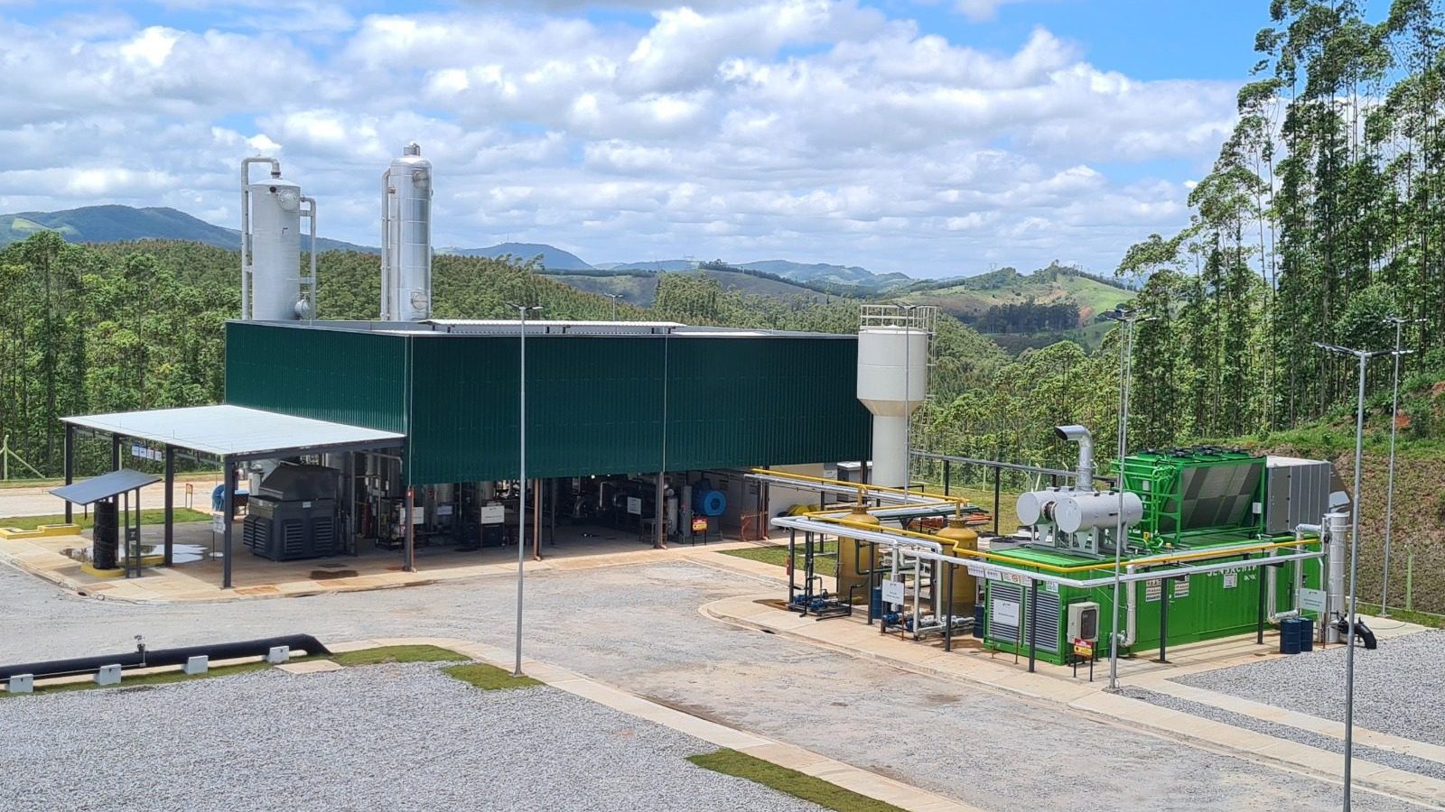 UTGR – Unidade de Tratamentos e Gestão de Resíduos Sólidos Multilixo UTGR - Unidade de Tratamentos e Gestão de Resíduos Sólidos Multilixo