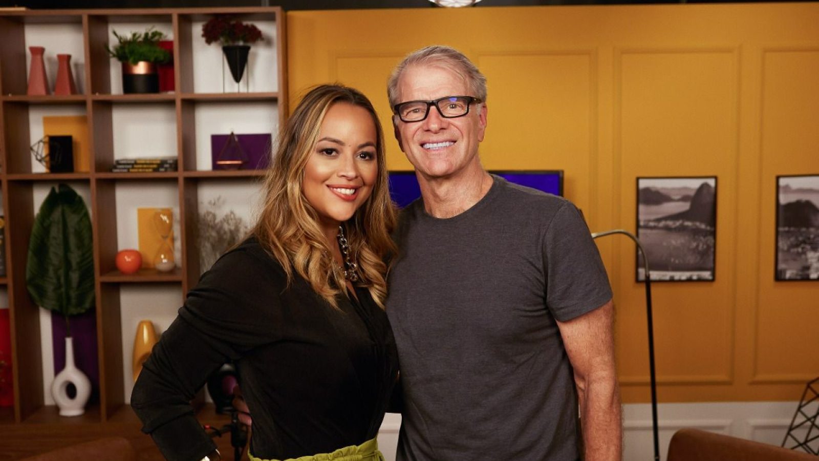 Camila Farani e Bernardinho no primeiro episódio do programa. Foto: divulgação.