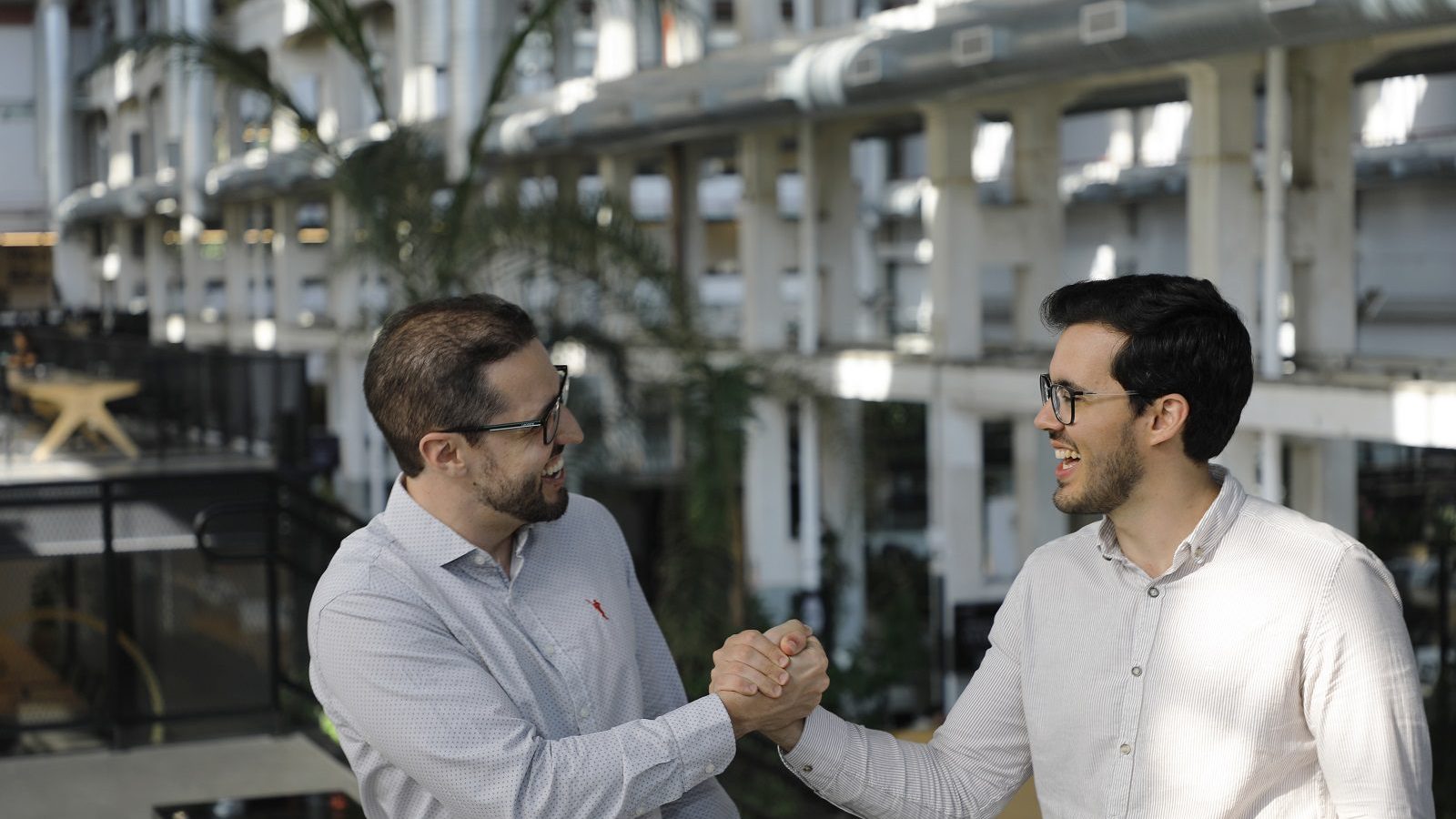 emerge Lucas Delgado e Daniel Pimentel, fundadores da Emerge. Foto: Paulo Liebert.