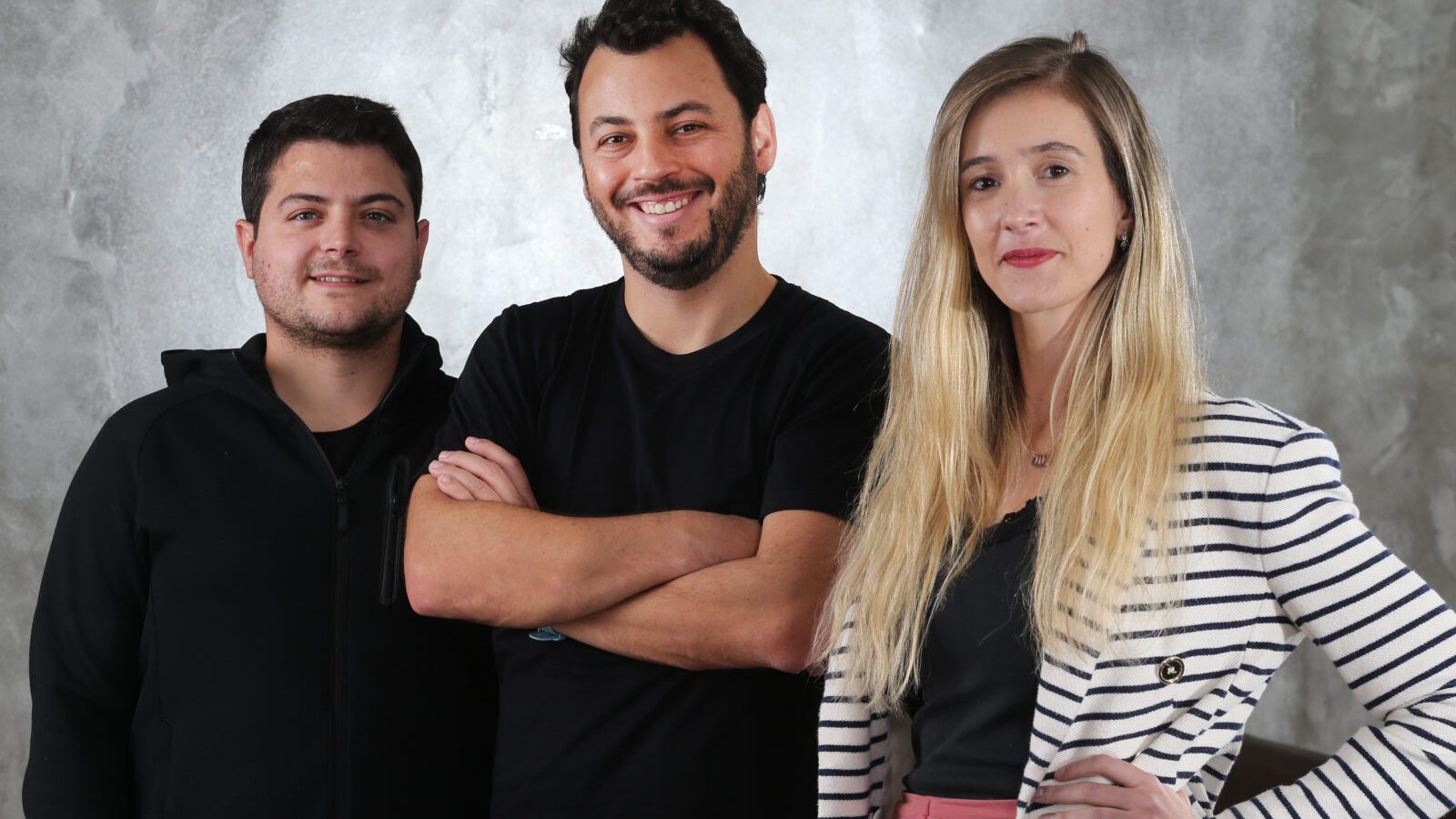 Fernando Carrasco, Marcos Salama e Laura Camargo, cofundadores da Inventa.