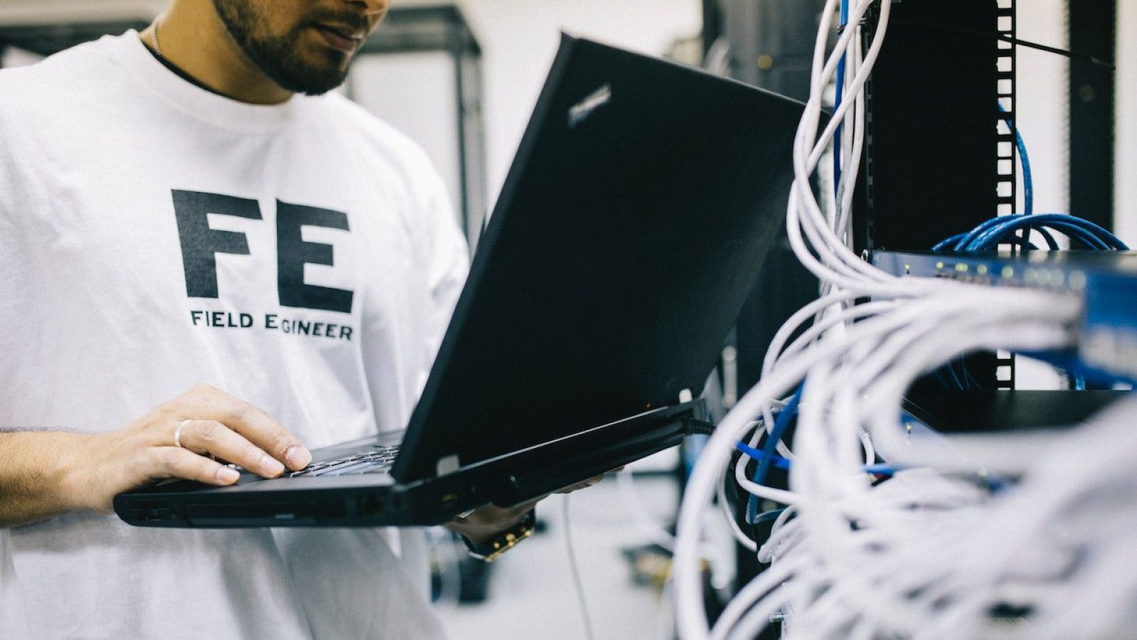 pexels-field-engineer-442152