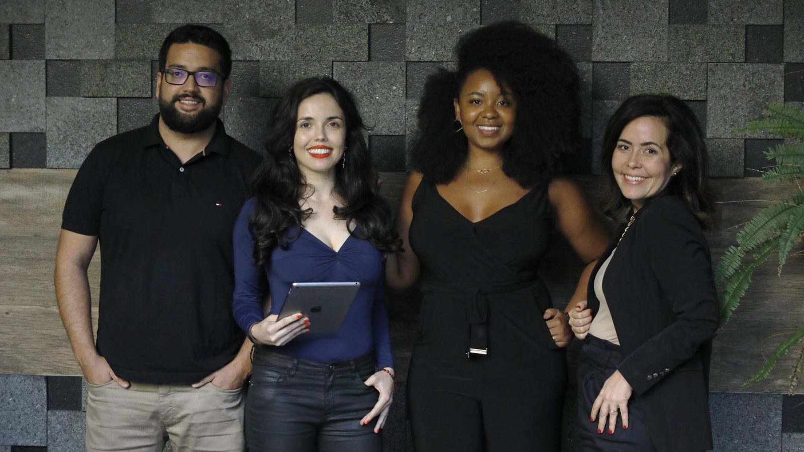 Marcelo Grip, Beatriz Bevilaqua, Andreza Maia e Angelica Mari, fundadores do Futuros Possíveis. Foto: Paulo Liebert.